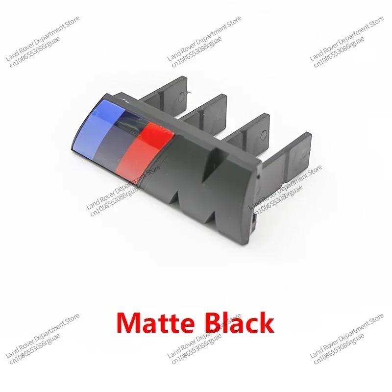 2025 Horký odznak mřížky chladiče auta Znak Pro BMW M Logo G60 E60 E46 X3 X4 X5 X6 F48 G01 E84 E83 F39 F10 F30 G11 G07 G86 G80 E90 E6