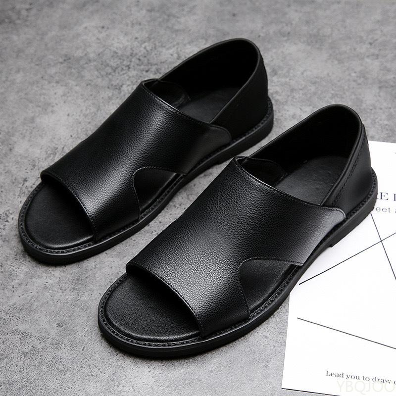 Fashion Men's Flat Sandals Designer Comfortable Male shoes Leather Casual Shoes Men Slip on Slippers Fashion Hollow Men Sandal Zapatos