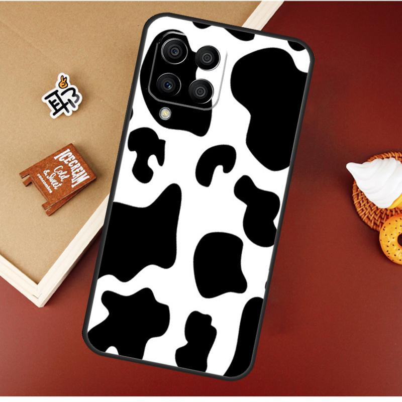Cow Print Case For Samsung Galaxy M16 M36 M56 M06 M52 M32 M12 M54 M34 M14 M35 M55 M15 M11 M31 M13 M53