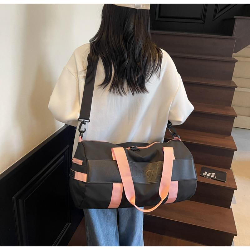 New Sport Gym Bag Women Outdoor Waterproof  Travel Duffel Bag for Swimming Leisure Travel Bag