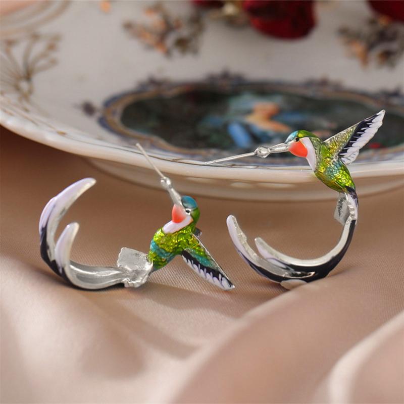 Boucles d'oreilles colibri 3D pour femmes, bijoux animaux, accessoires d'oreilles mignons pour filles, cadeaux de fête de mariage