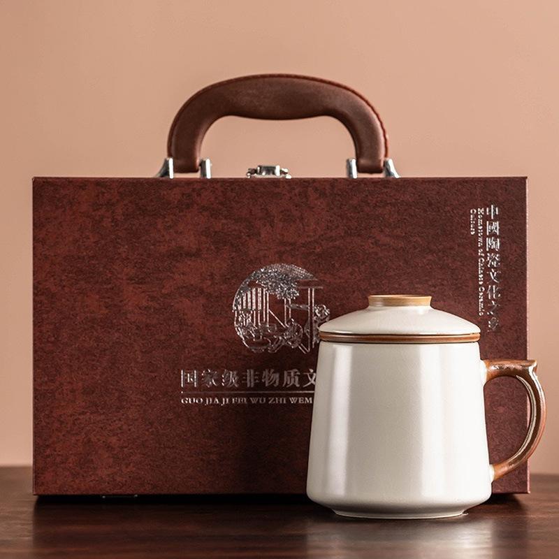 Chinese Ru Kiln Teacup Blue And White Ceramic With Lid Tea Separation Water Cup Household Special Tea Cup Office Mug