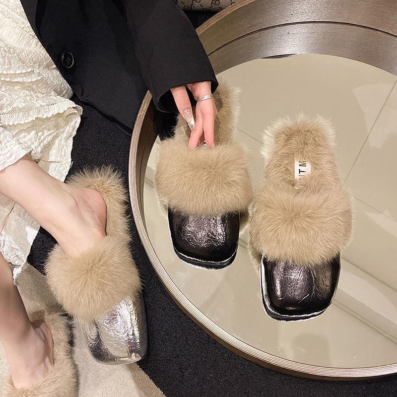 A New Style of Women's Shoes with A Half-heel Flat Top and A Single Heel