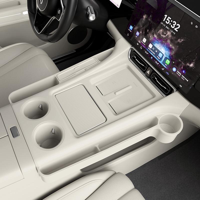 Silicone Anti-Slip Case for AITO M7/M8 Wireless Charging Pad, Center Console Accessory