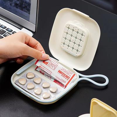 Mini Portable Pill Box Travel Medicine Organizer Container Wheat Sealed Tablets Storage Dispenser Box for Medicines