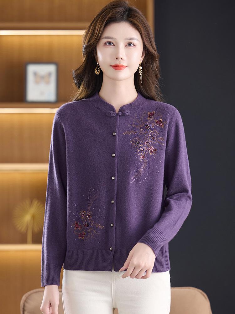 Mom's Stylish Chinese-Style Wool Cardigan for Middle-Aged Women