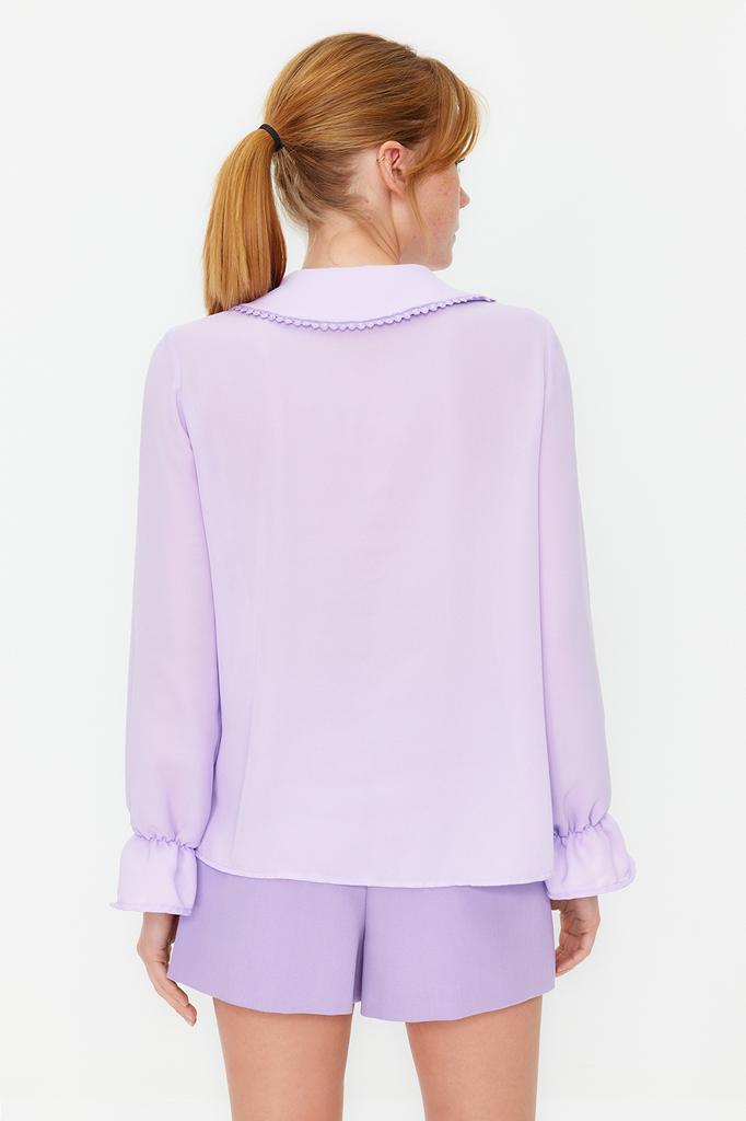 Damenmode Neues Hemd Lila Kragen Detailliertes Rüschen Webhemd