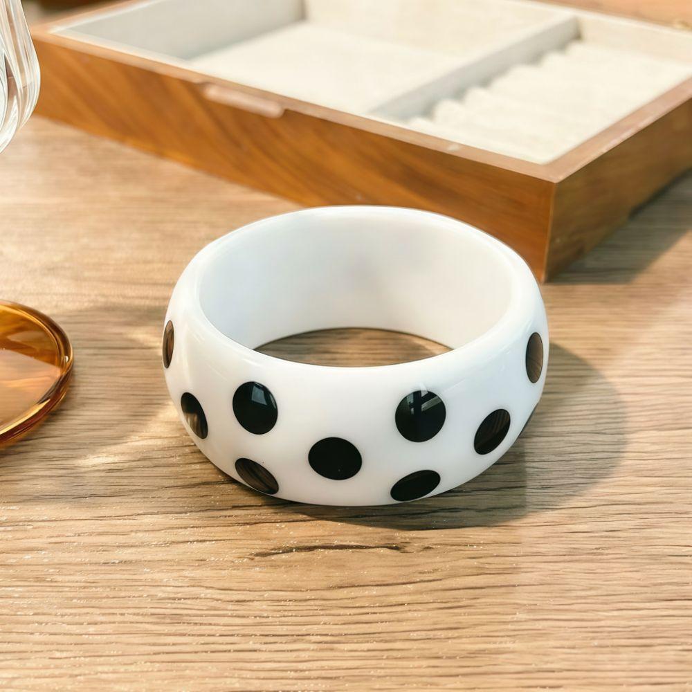 Polka Dot Spotted Bangle European Style Round Bracelet Retro Women's Bangle Women