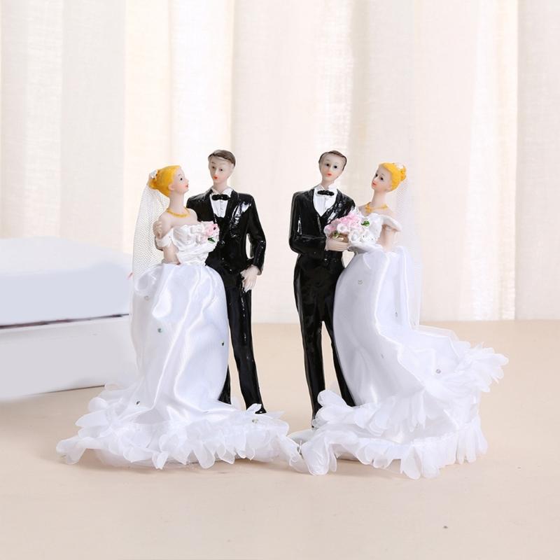 Resin Couple Figurine Wedding Cake Decoration For Anniversary Party Durable Friendly Home Display