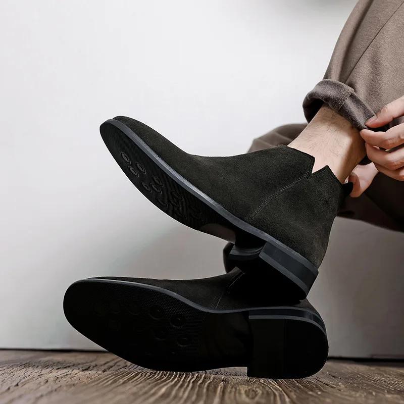 Fashion Spring Autumn New Designer Flock Chelsea Boots for Men Fashion Casual Middle British Ankle Boots Male Solid Color Men's Shoes