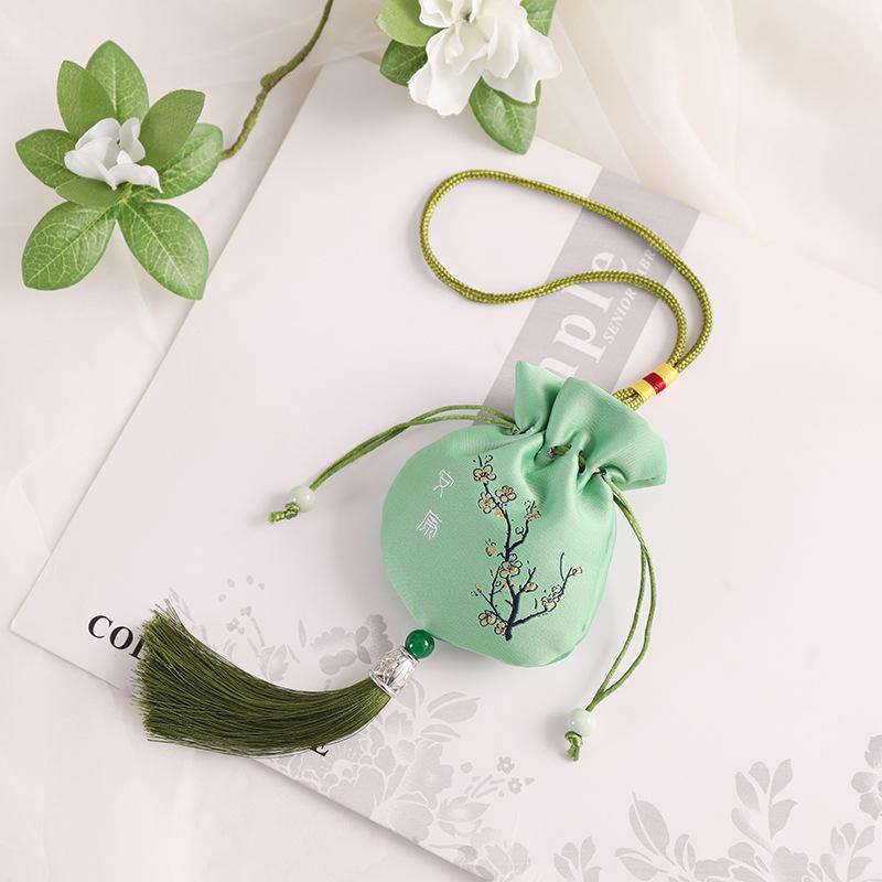 Ping An Cultural Scenic Amulet: Hanfu Style Sachet Pendant for Safety and Luck