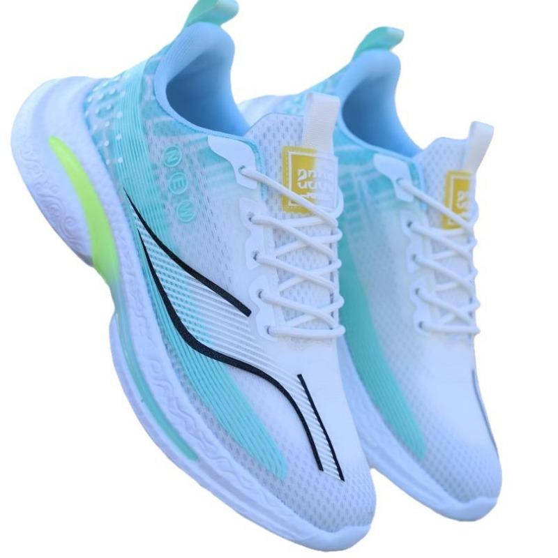 Men's shoes new ice silk mesh sneakers soft sole breathable casual running shoes trendy with light and comfortable sports trendy shoes