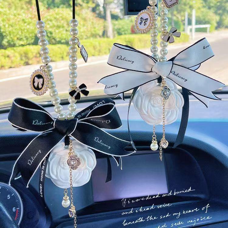 2025 Camellia Scent Rearview Mirror Pendant & Aroma Diffuser