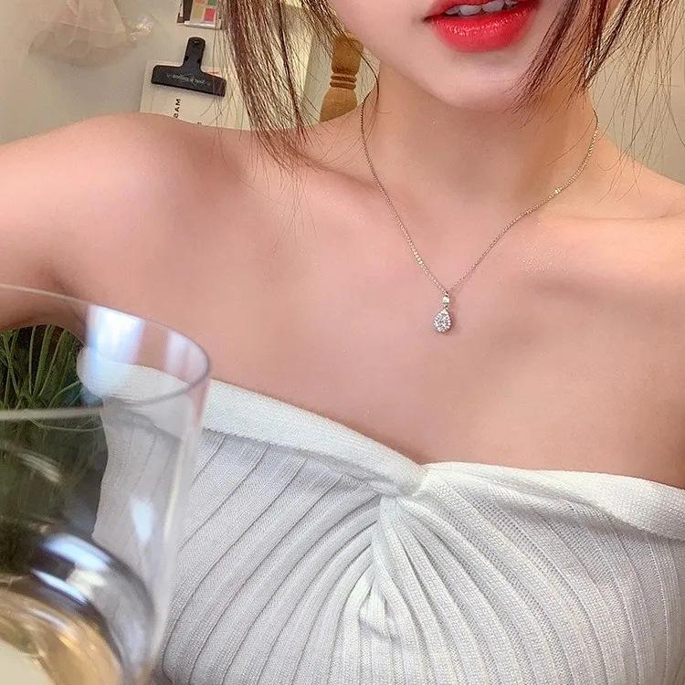 Xiaohongshu Water Drop Zircon Necklace - Luxe, Trendy, Unique Style