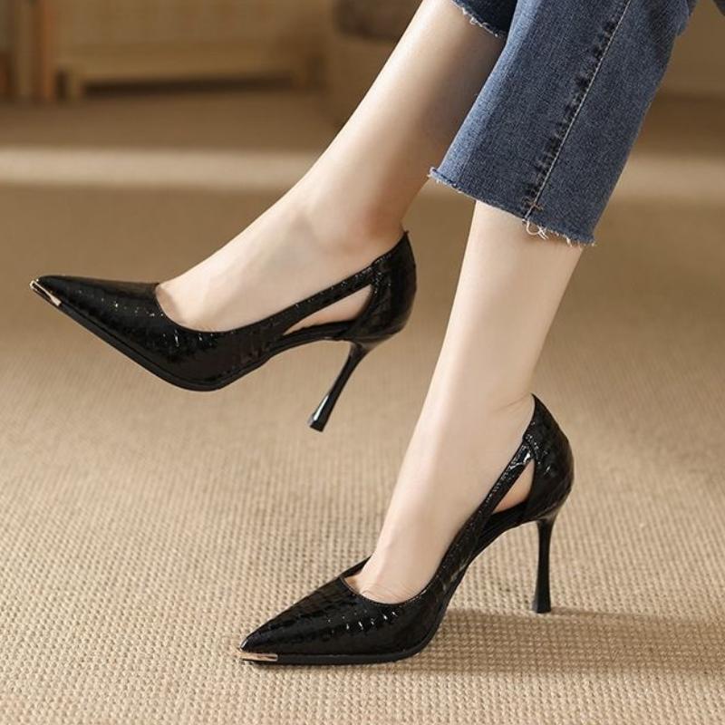 

Fashion 2025 New Fashion Patent Leather Thin High Heel Shoes Women Hollow Sexy Solid Color Work Heel Shoes Fairy High Heels 34 чёрный