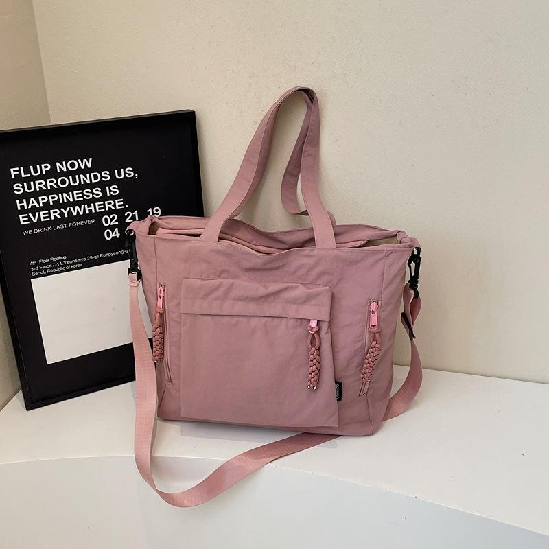 Casual large-capacity handbag women's 2025 new simple nylon cloth tote bag shoulder messenger travel bag