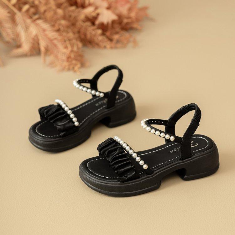 

Soft Leather Edition~ French Pearl Sandals Women s Soft Sole Comfortable 2025 Summer New Fashion Exterior Exquisite Cool Slippers 35