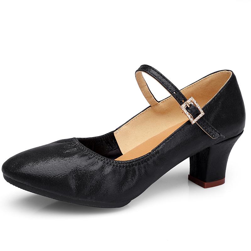 

Танцевальная обувь на мягкой подошве. Женские одинарные туфли для танцев. Танцевальная обувь на среднем каблуке. Резиновая подошва. Rubber-5cm-34 чёрный