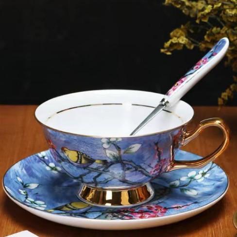 200ml Europe Oil Painting Bone China Coffee Cup Mug Plate Spoon Set Luxury Elegant Mug Porcelain Tea Cup Teaware Party Drinkware