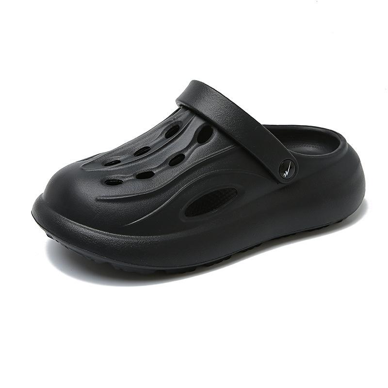 LR outer wear height-increasing slippers outer wear new summer thick-soled Mori hole shoes increase height and softness