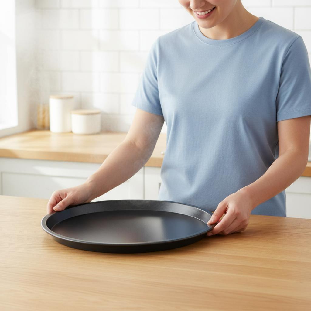 Round Non-Stick Pizza Pan Easy Release Non-Stick Pizza Baking Pan Round Baking Tray Heavy Duty Cooking Ware Food Grade