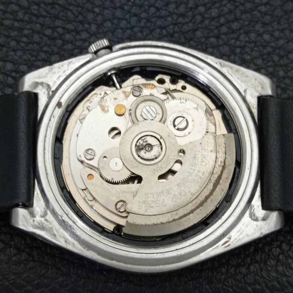 JAPAN VINTAGE SEIKO 5 AUTOMATIC 7S26A MENS GOLDEN COLOR DIAL WATCH A500778-5 R154-a500778