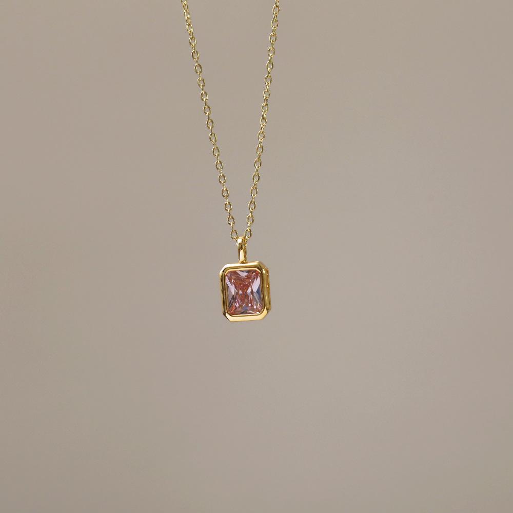 Collana con ciondolo pietra portafortuna di dicembre: Design Quadrato e a Goccia con Catena in Rame Placcato Oro 18K.