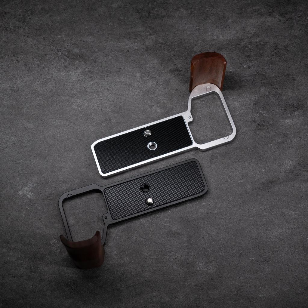 SIUTATDSH Camera Grip Compatible with Sony A7C and A7C Mark II Cameras Quick Release Solid Wood Tripod Mountable A7C2, II, - L-shaped Plate, Handle,