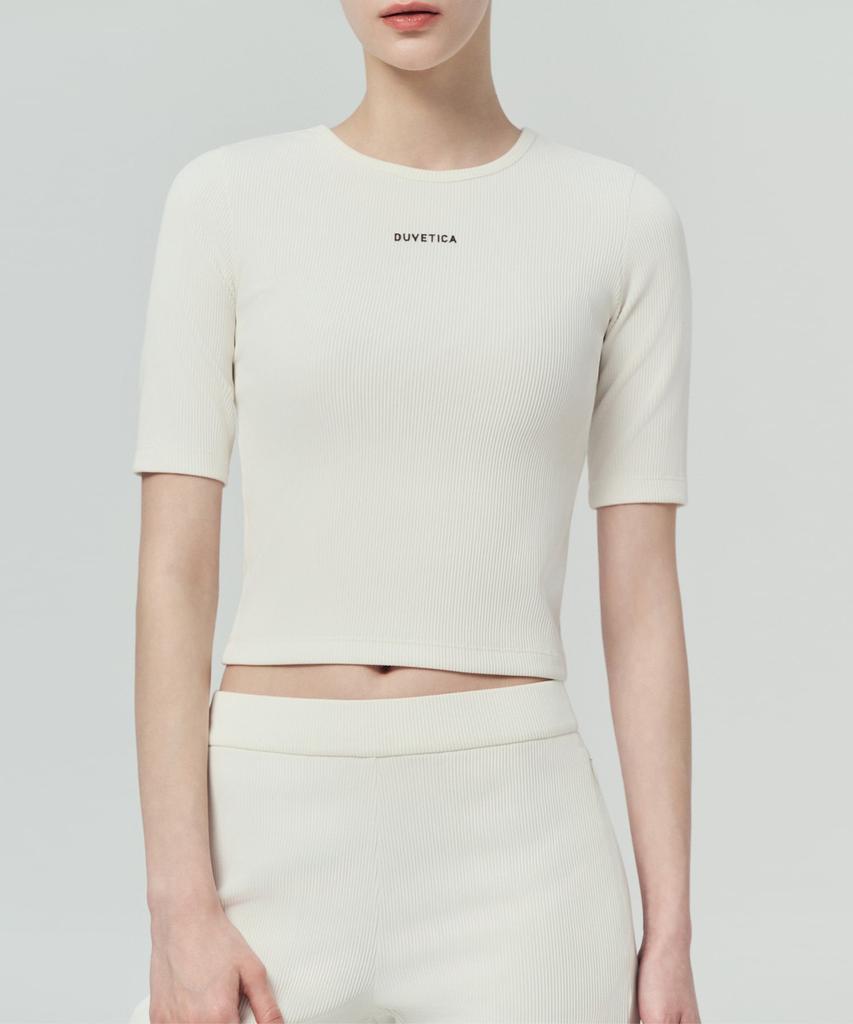 DUVETICA Ola Crop (Light Ivory) (Women'S Short Sleeve T-Shirt)