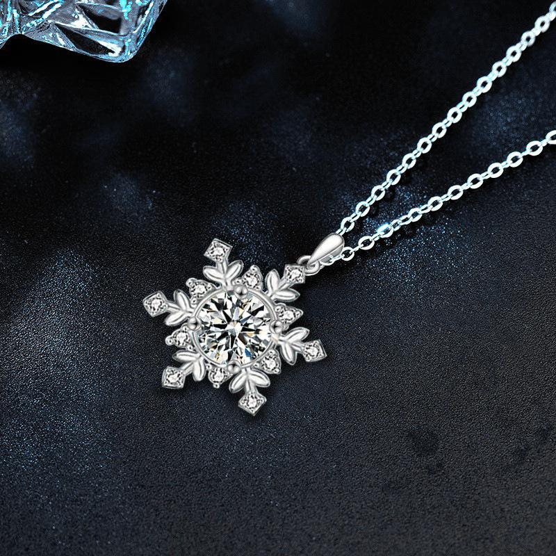 S925 Sterling Silver Snowflake Necklace for Women Versatile High-End Feel Moissanite Pendant Silver Collarbone Chain Gift