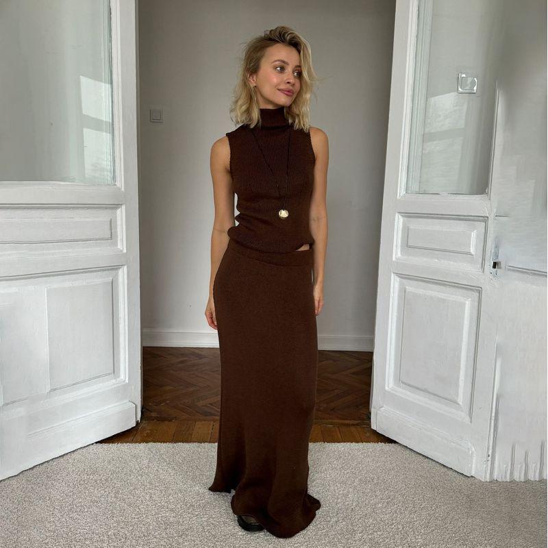 

European and American New Knitted Turtleneck Vest Skirt Two-piece Set Knitted Vest Half Skirt Set Brown S
