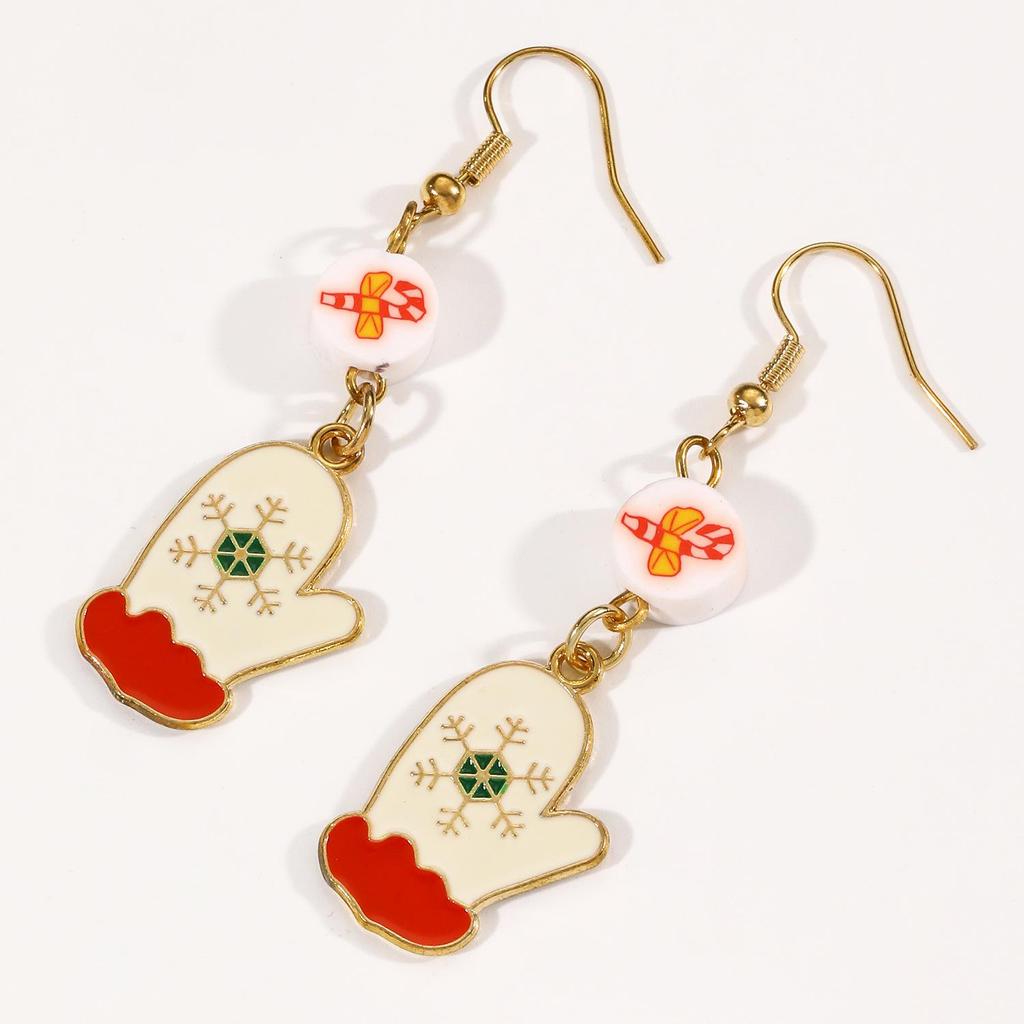 Charming Snowman Pearl Earrings: Elegant, Fashionable Beaded Tassel Studs for Women