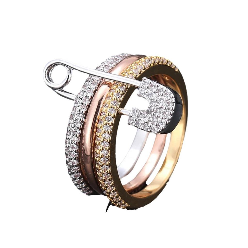 ZAKOL Modny Pierścionek Zirkonowy Spinacz Trzy Warstwy Złącze Szpilkowe Romantyczny Prezent dla Pary na Walentynki