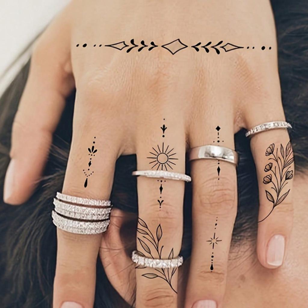 Sticker Tatuaggio Adesivo Lunga Striscia Totem Linea Dita Multi-Immagine Fiore Semplice Liscio Sole Luna Stella Schiena Vita Colonna Vertebrale