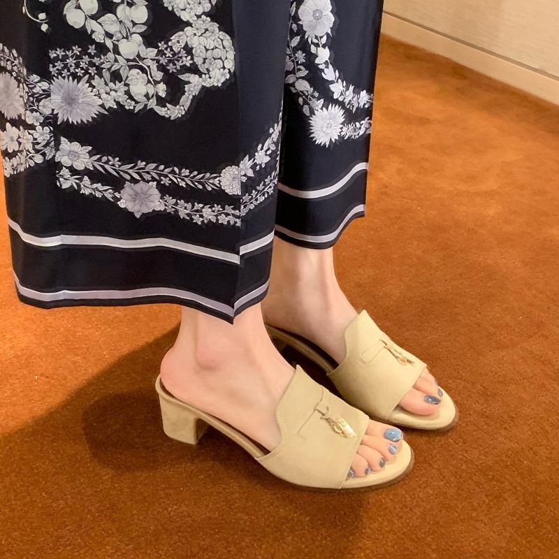 Sheepskin~ Height Increase 6.5cm High-heeled Slippers Women's Summer Wear Old Money Romantic Su Lock Thick-heeled Sandals