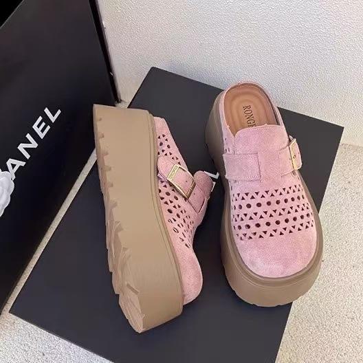 

Интернет-знаменитость ретро полые дышащие сумка голова полушлепанцы женские 2025 матовая кожа маффин толстая подошва носить педаль шлепанцы 40 розовый