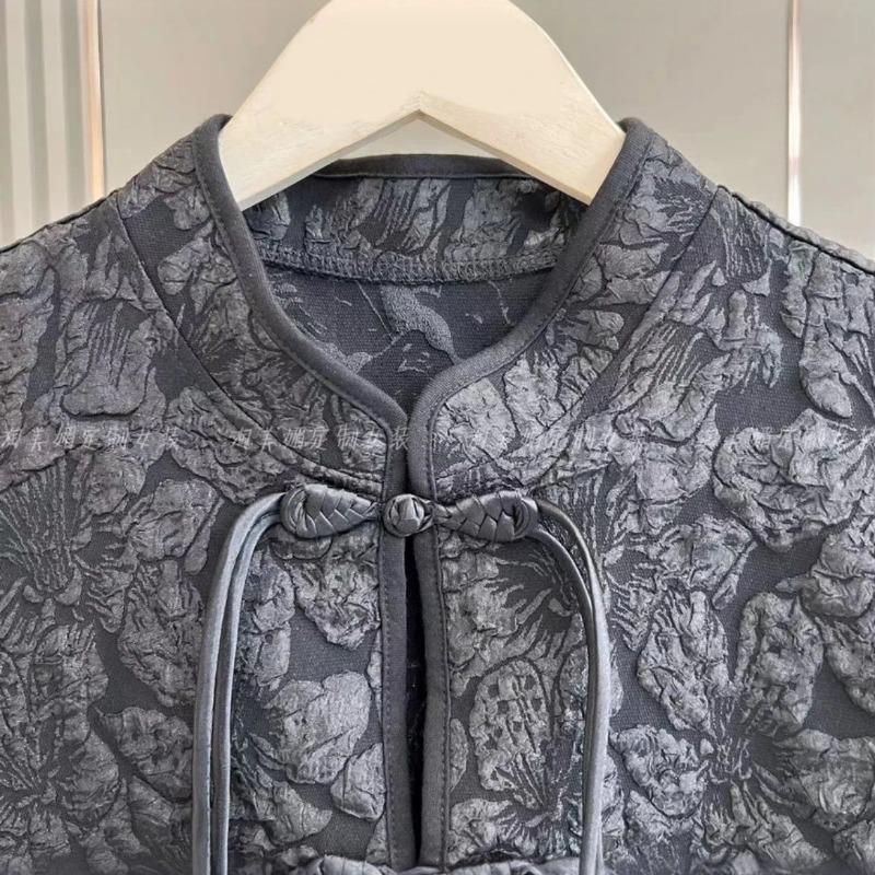 Vintage Schwarze bestickte Weste mit Knopf Chinesischer Stil Stickerei Ärmellose Jacke