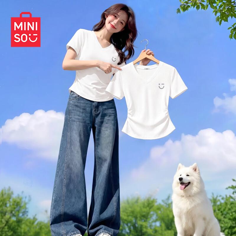 MINISO Women's V-Neck Slim Fit Cropped T-Shirt