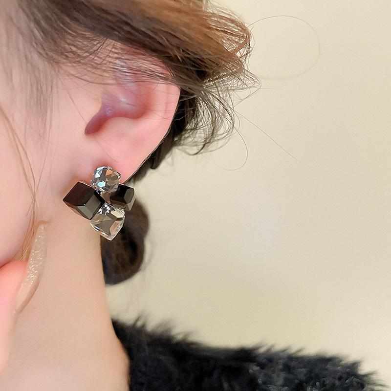 GemChic Women's Earrings Personalized Irregular Crystal Square Ear Stud Needle Earrings Cool Geometric Earrings Birthday Christmas Jewelry Gift