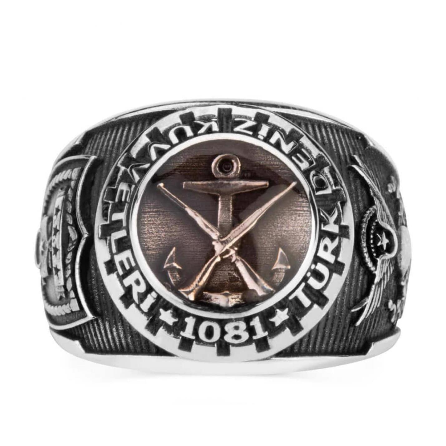 

Кольцо ВМС Турции с эмалированной фигуркой морской пехоты