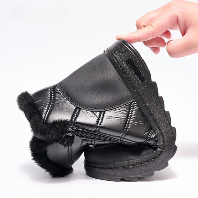 2024 Winter New Women's Cotton Shoes with Thick Velvet, Waterproof and Warm Mom's Shoes, High Top, Anti Slip, Versatile Outdoor Snow Boots