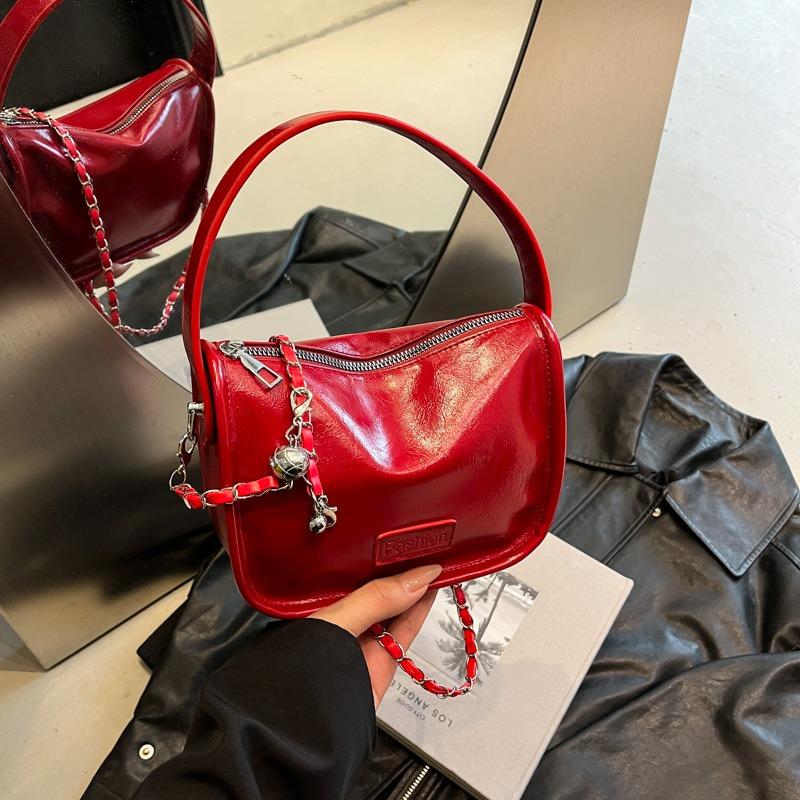 Premium Texture Small Bag Women's New Fashion Chain Shoulder Messenger Bag Versatile Patent Leather Portable Small Square Bag