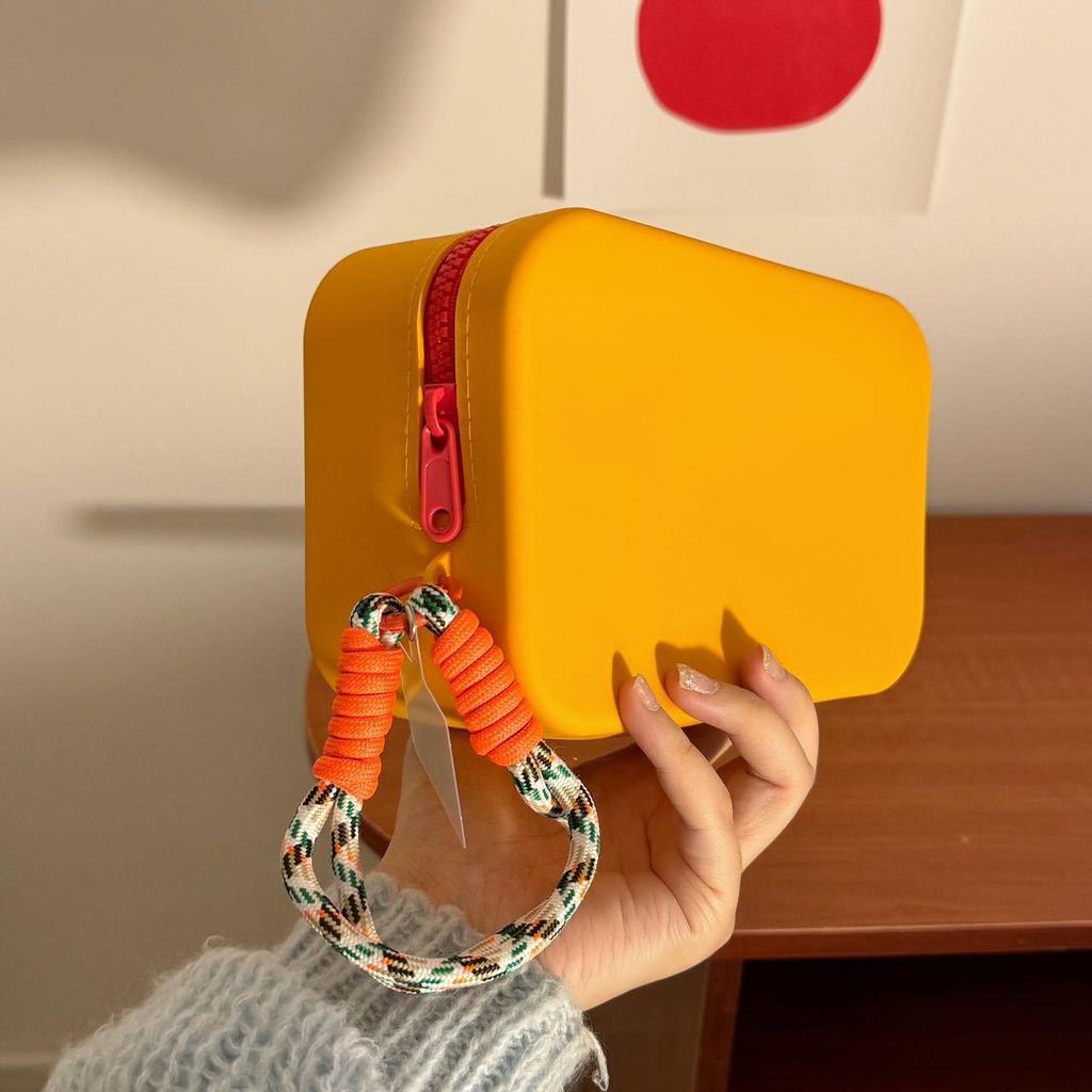 2024 Large Waterproof Silicone Cosmetic and Travel Bag for Jewelry and Toiletries