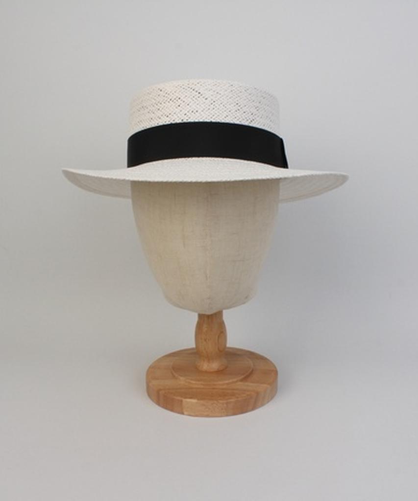 Yunibeosyeolkemiseuteuli White Small Logo Panama Hat