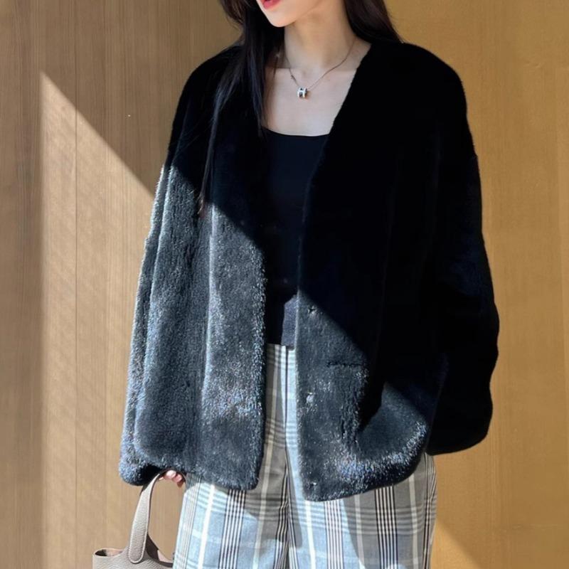 

Осень и зима Новое женское модное пальто из искусственного меха с V-образным вырезом L чёрный