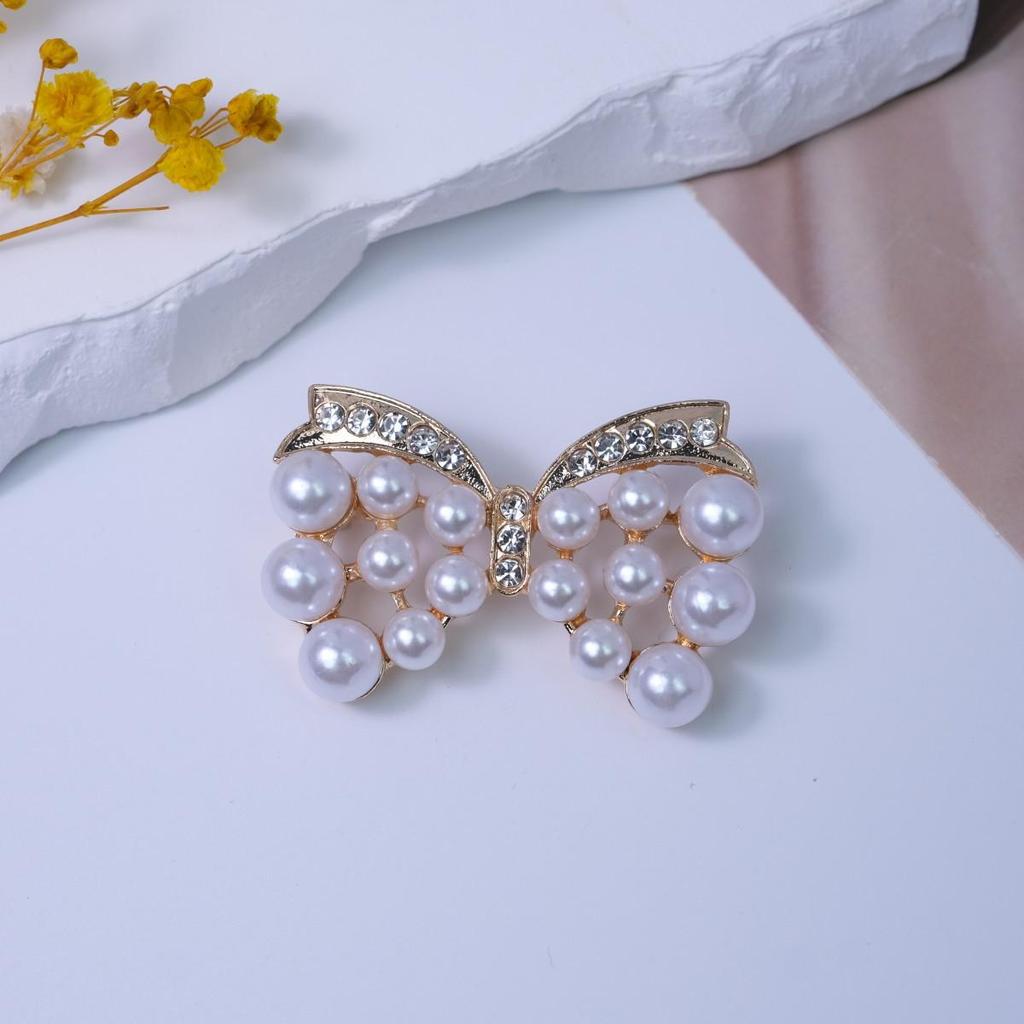 Elegant Women's Rhinestone Bow Brooch - High-End Alloy Pin Accessory