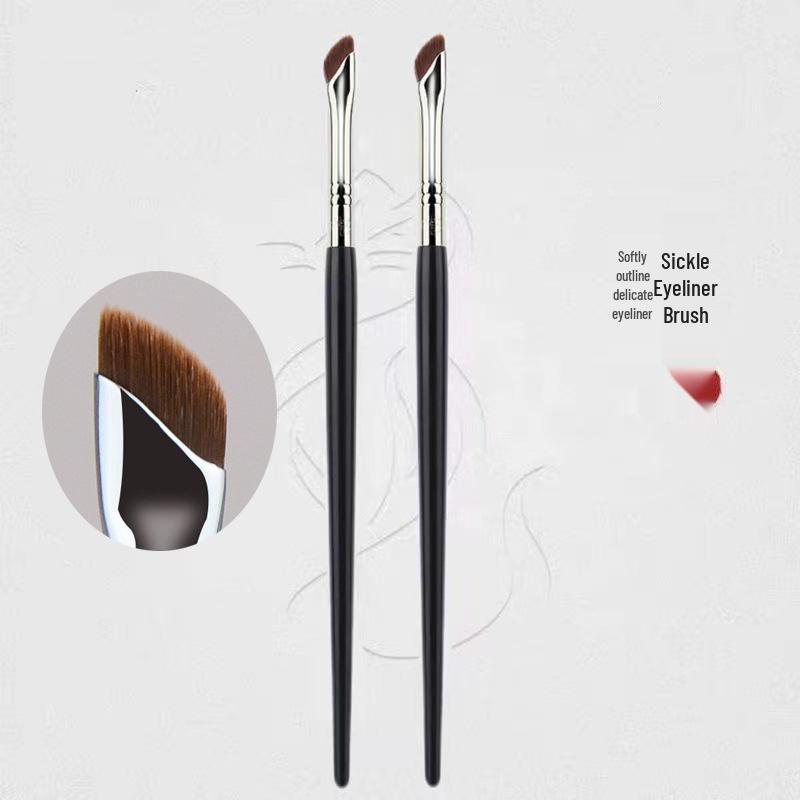 New Angled Flat Head Eyeliner Brush: Precision Tool for Lower Eyelid & Silkworm Effects