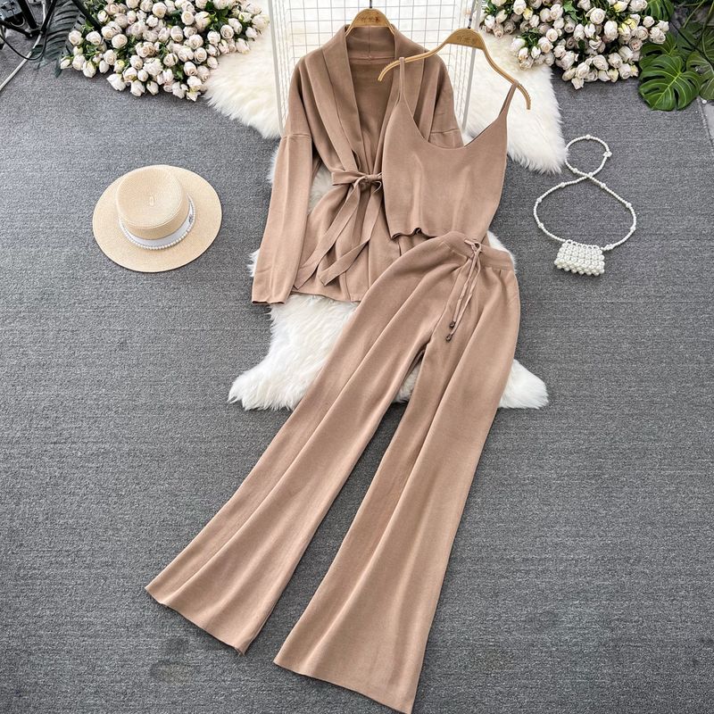 

V-образный вырез, приталенный крой, бретели-спагетти, жилет, брюки, модный костюм Khaki One size