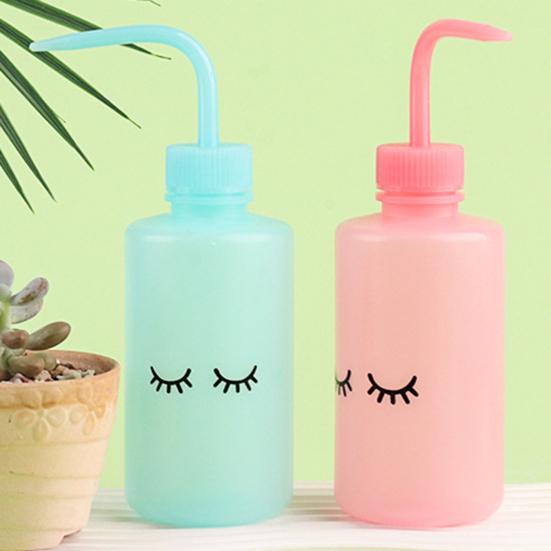 Wimpernreinigungsflasche mit gebogener Düse 250ml Augenbrauen Make-up Entfernung & Wimpernpflegewerkzeug Nachfüllbare Quetschflasche für Schönheitssalon Heimgebrauch