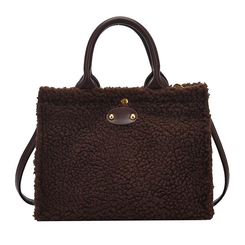 Portable Plush Bag Women's 2025 New Fashion Temperament Plush Bag Niche Versatile Commuter Shoulder Messenger Bag Tide